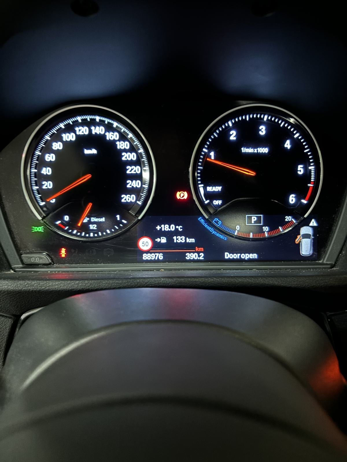 BMW X1 xDrive20d, fotografija 13