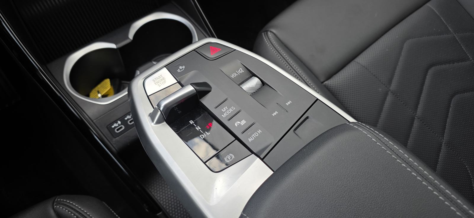 BMW X1 xDrive20d, 4X4, VIRTUAL, FULL LED, NAVI, TEMP, KAM, JAMSTVO..., fotografija 16