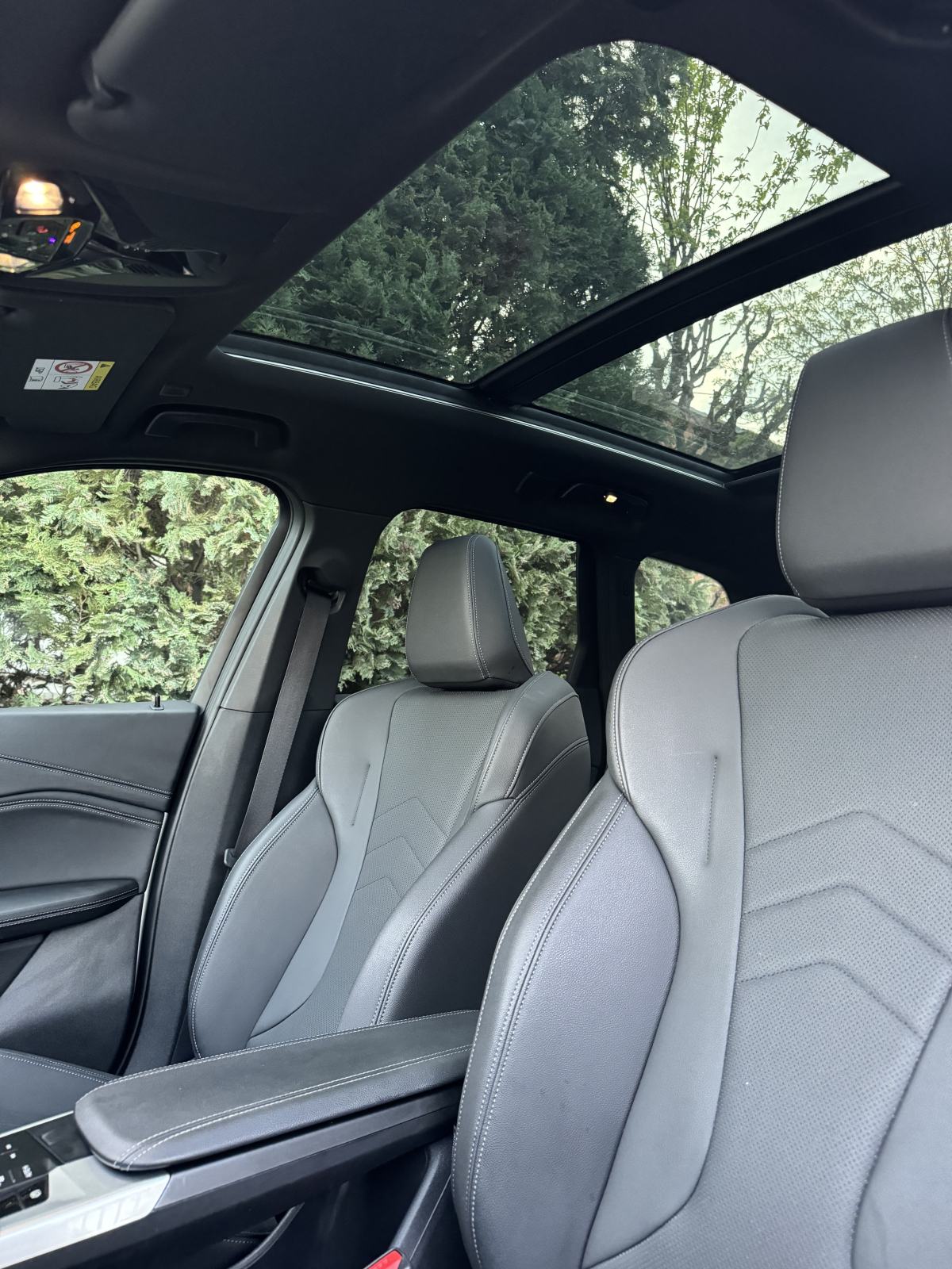 BMW X1 xDrive20d, fotografija 15