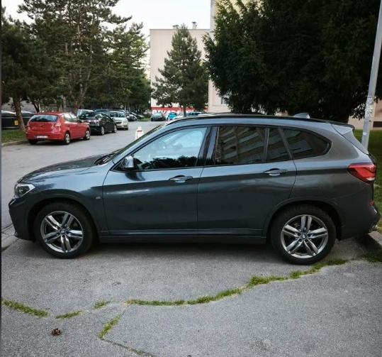 BMW X1 xDrive20d M paket, 87057km, fotografija 3