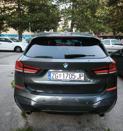 BMW X1 xDrive20d M paket, 87057km, fotografija 4