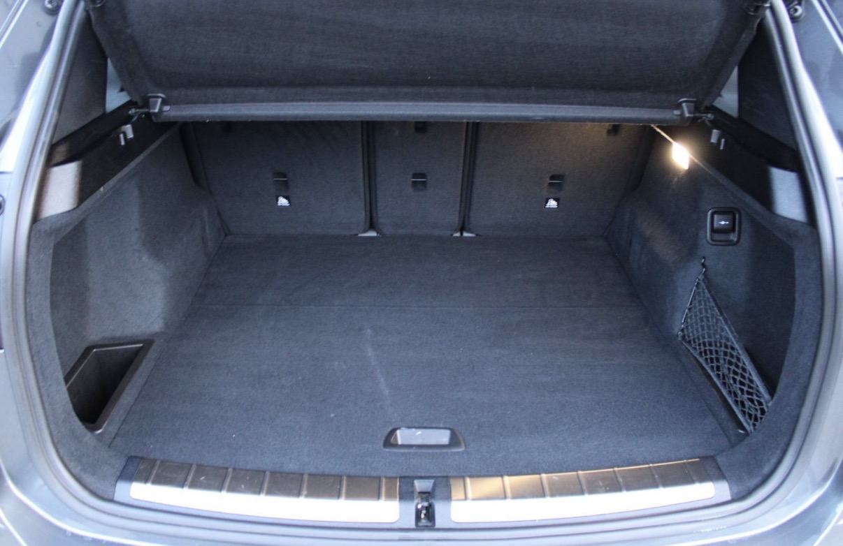 BMW X1 xDrive20d M paket, 87057km, fotografija 8