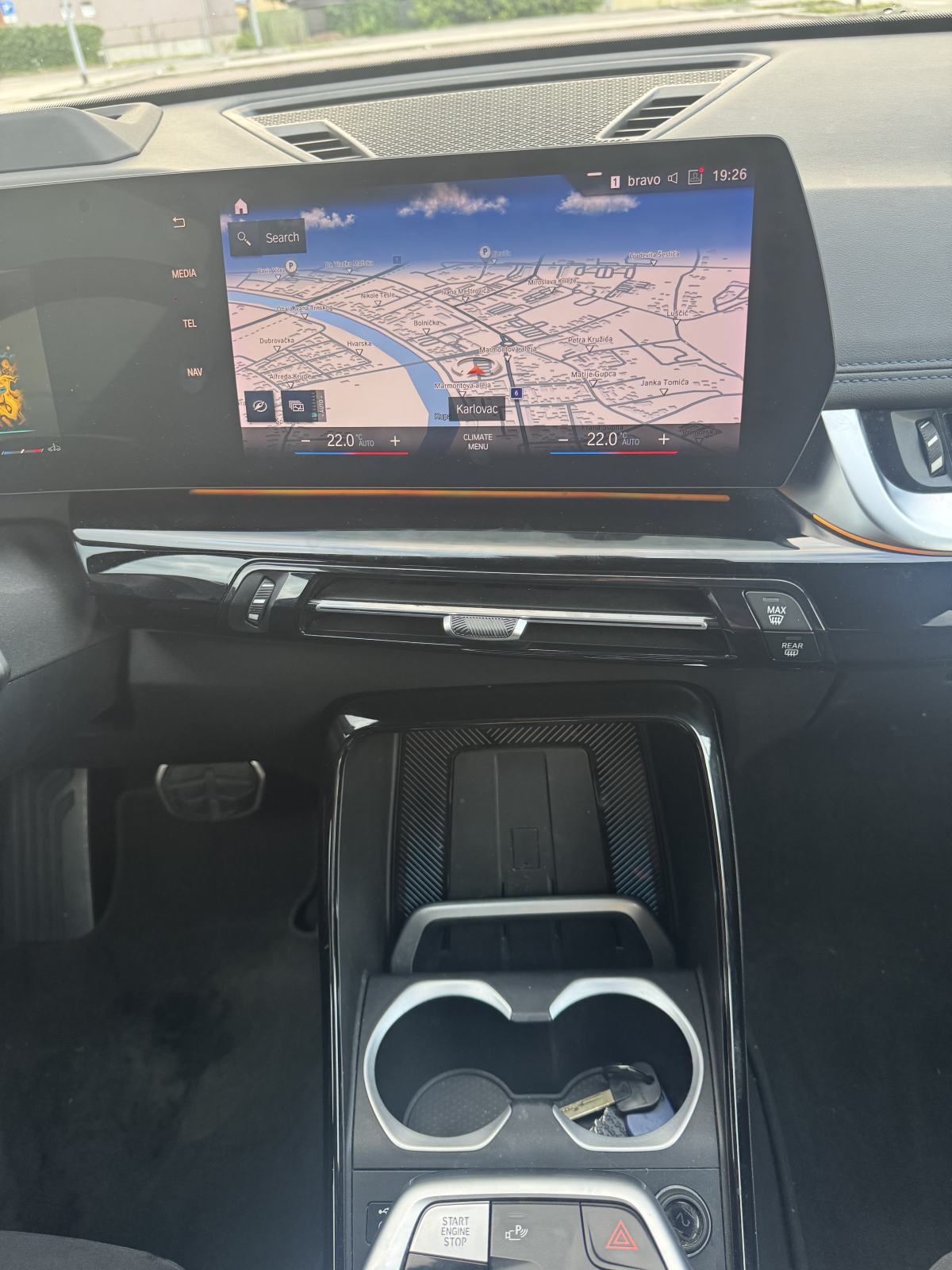 BMW X1 xDrive20d M sport paket, panorama, head up, harman kardon, fotografija 16