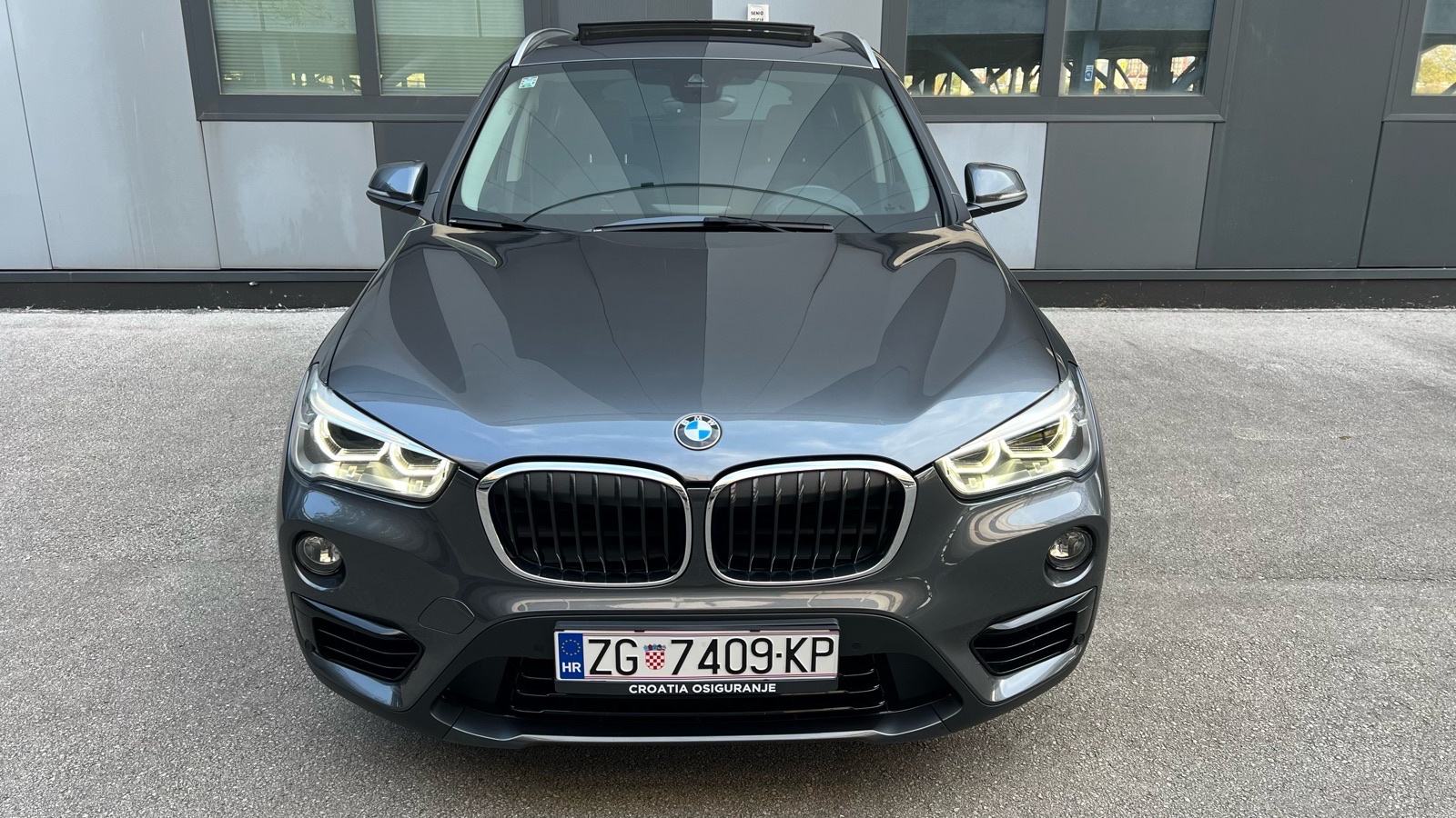 BMW X1 xDrive20d SportLine Automatik Panorama Head up, fotografija 3