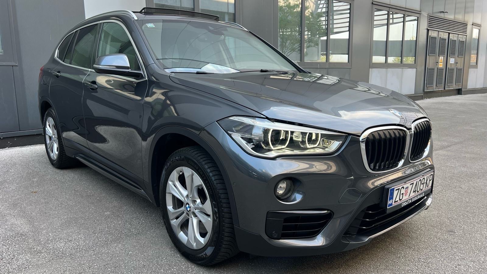 BMW X1 xDrive20d SportLine Automatik Panorama Head up, fotografija 4