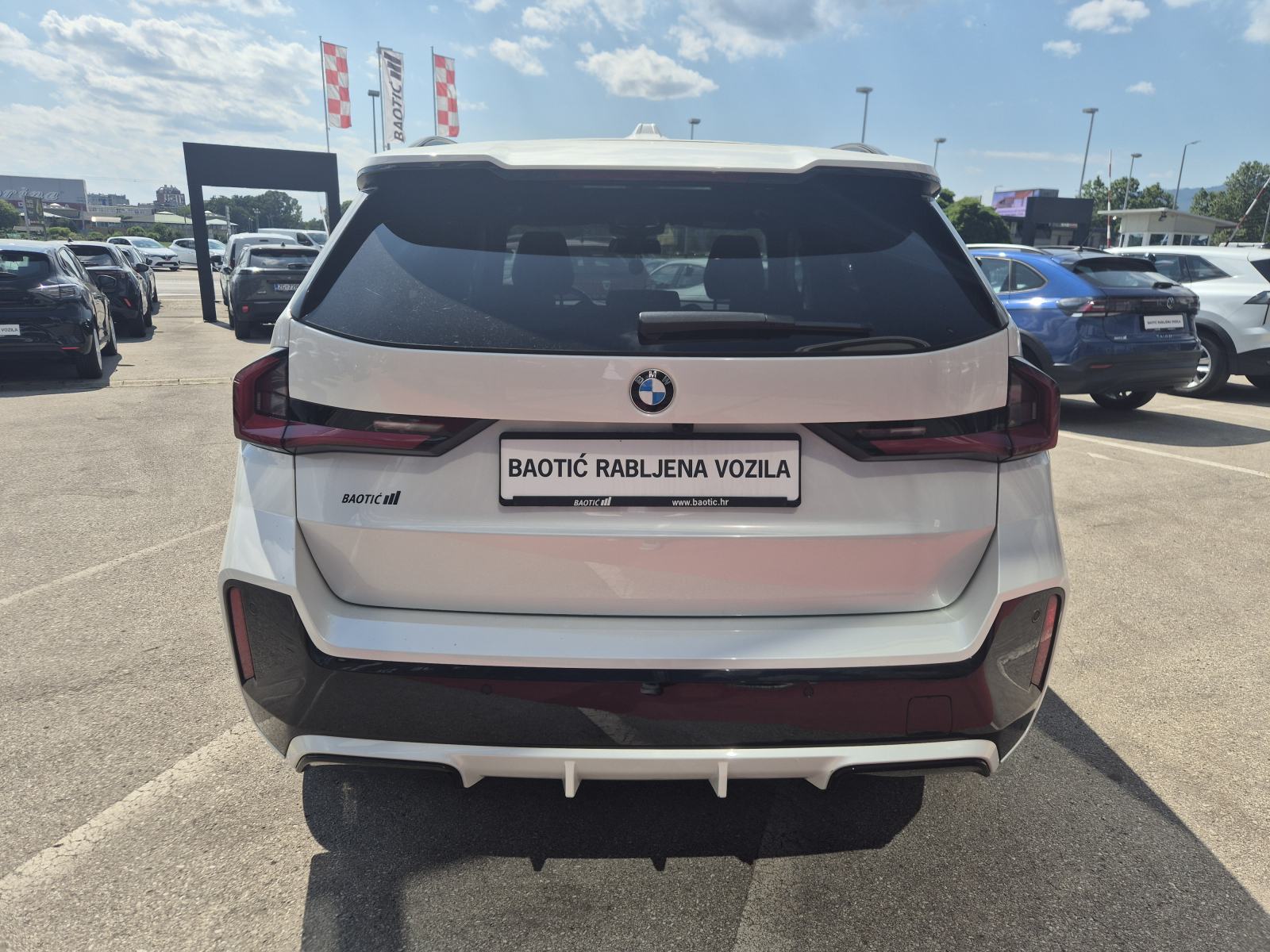 BMW X1 xDrive23d M-SPORT PAKET, fotografija 7