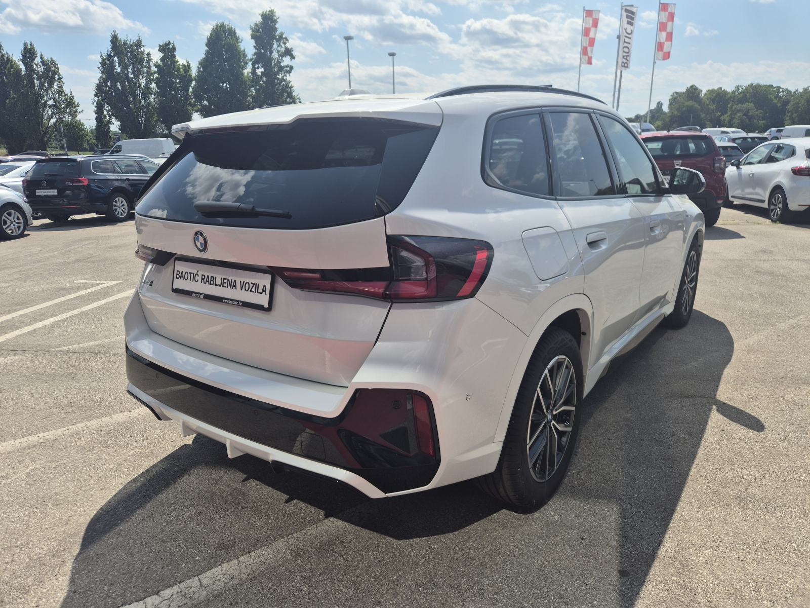BMW X1 xDrive23d M-SPORT PAKET, fotografija 6