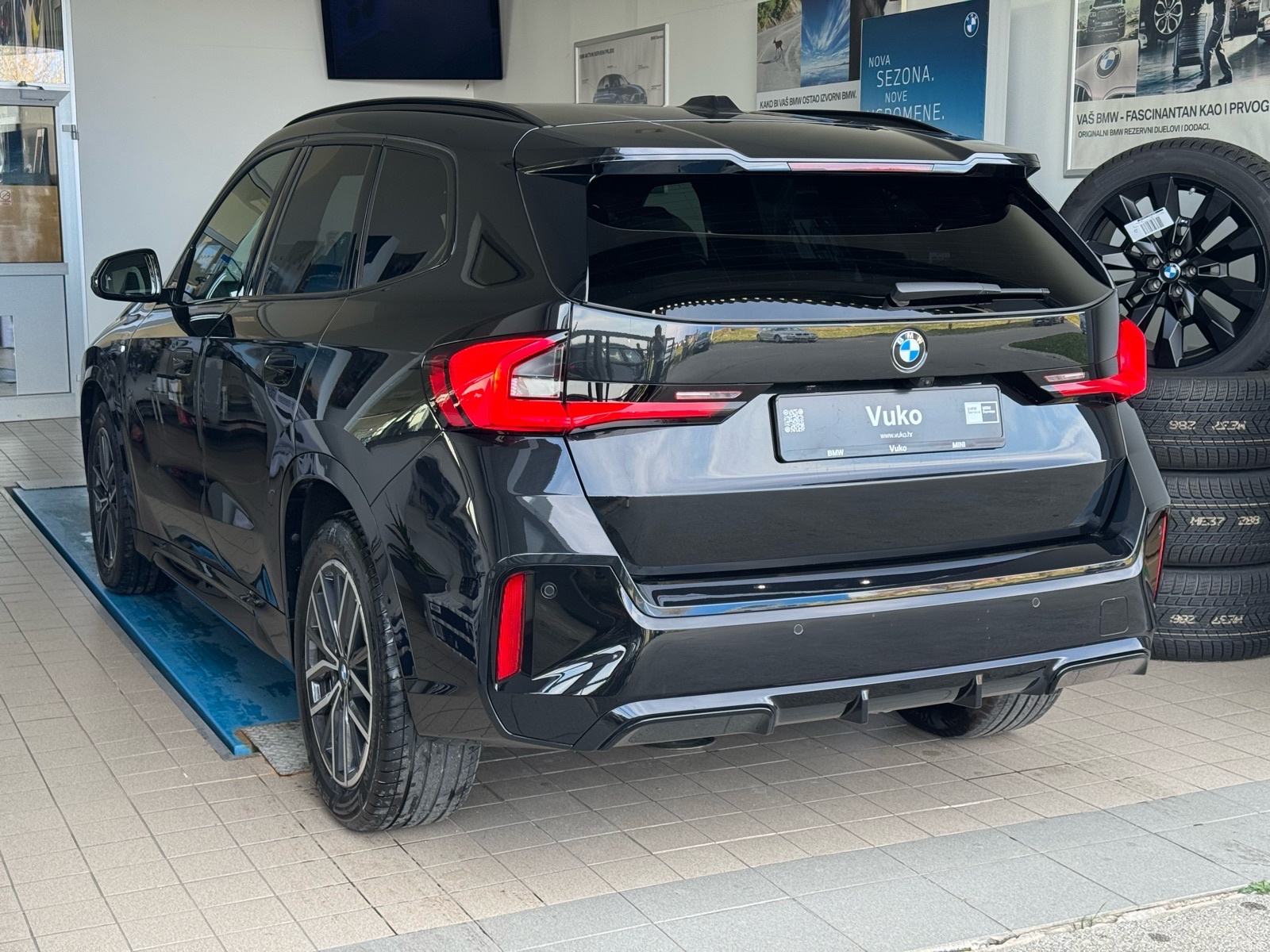 BMW X1 xDrive23d M-sport, fotografija 4
