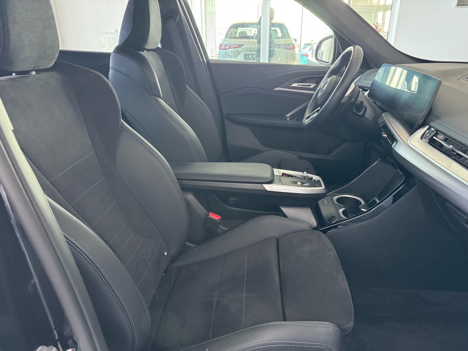 BMW X1 xDrive23d M-sport, fotografija 16