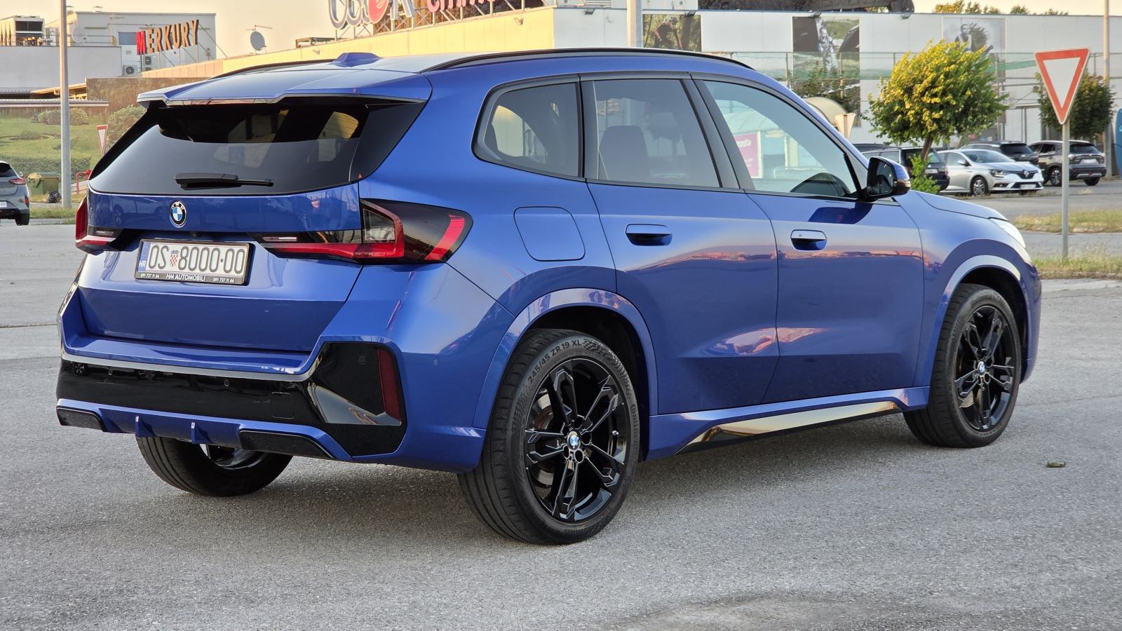 BMW X1 xDrive23i**M-SPORT 35 TKM LED NAVI KAMERA 360 PDV-U, fotografija 9