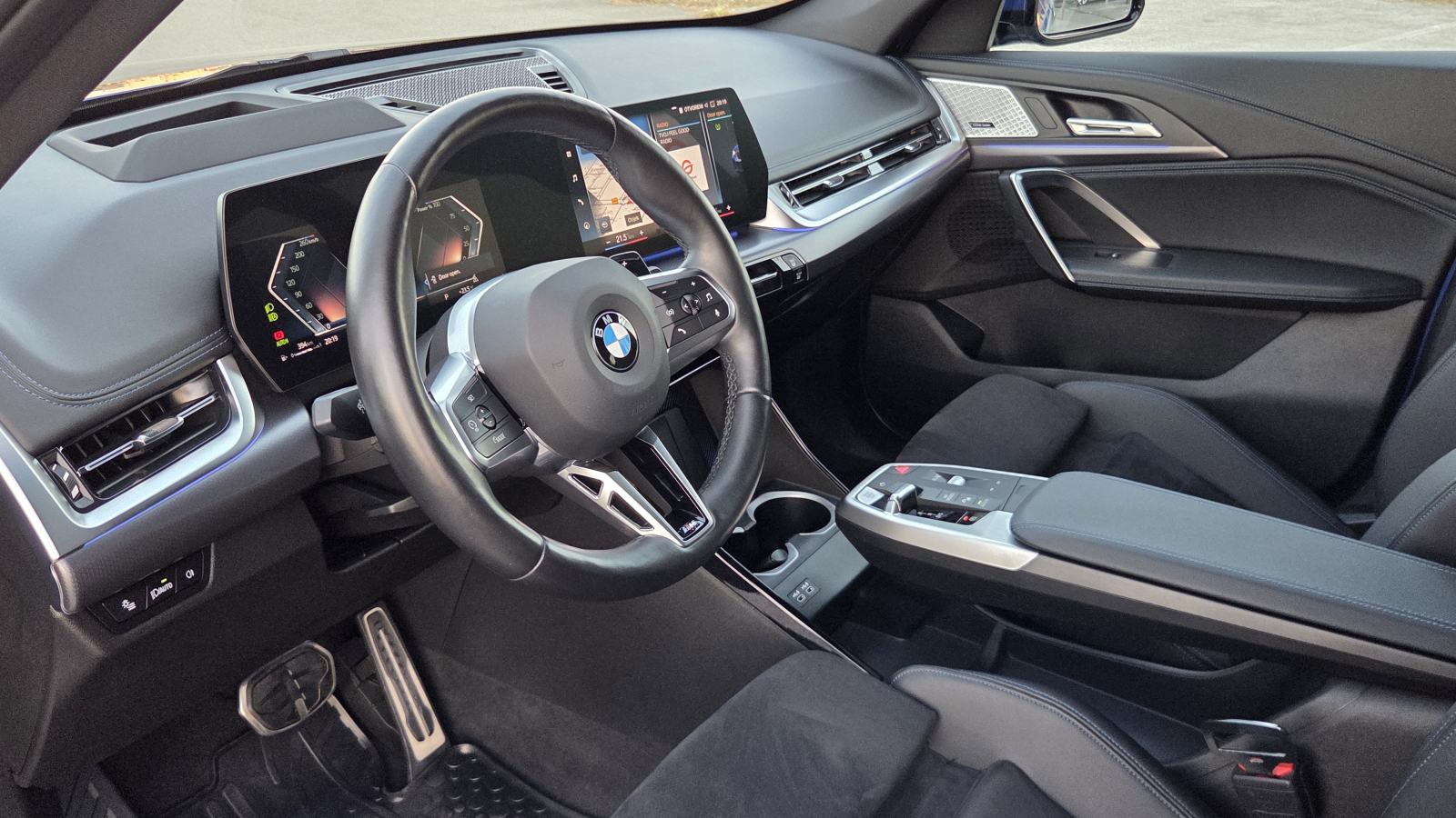 BMW X1 xDrive23i**M-SPORT 35 TKM LED NAVI KAMERA 360 PDV-U, fotografija 18