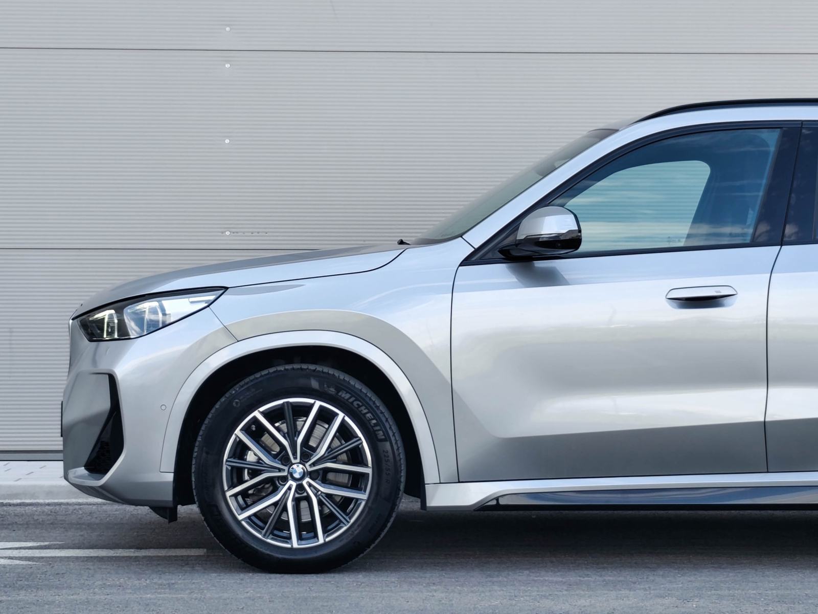 BMW X1 xDrive23i M Paket ⭐AKCIJA - 2G. JAMSTVA + REGISTRACIJA⭐, pogled izvana - slika 5