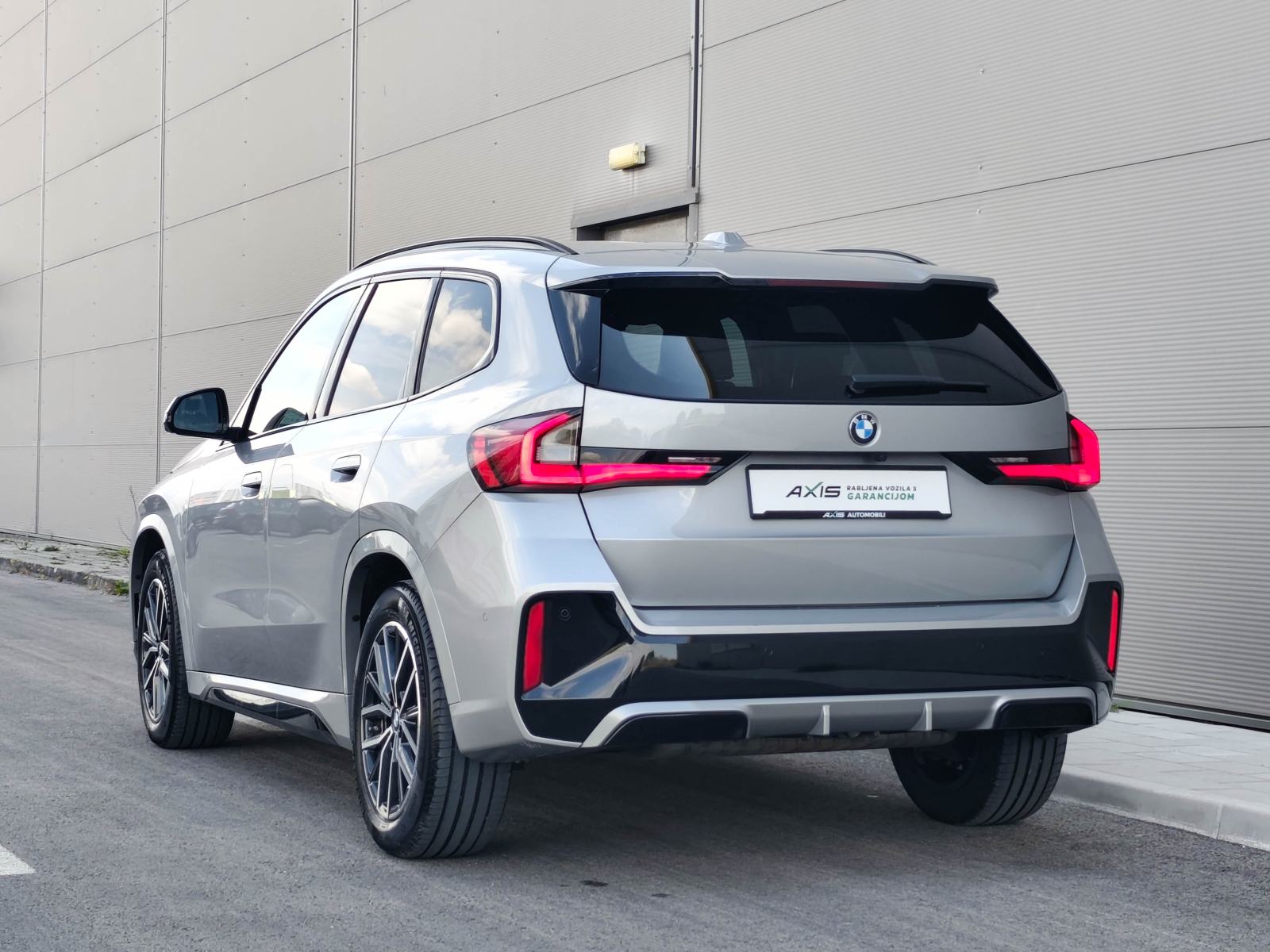 BMW X1 xDrive23i M Paket ⭐AKCIJA - 2G. JAMSTVA + REGISTRACIJA⭐, fotografija 7