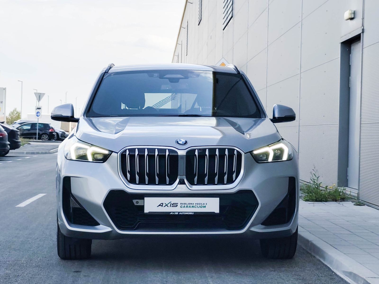 BMW X1 xDrive23i M Paket ⭐AKCIJA - 2G. JAMSTVA + REGISTRACIJA⭐, fotografija 16