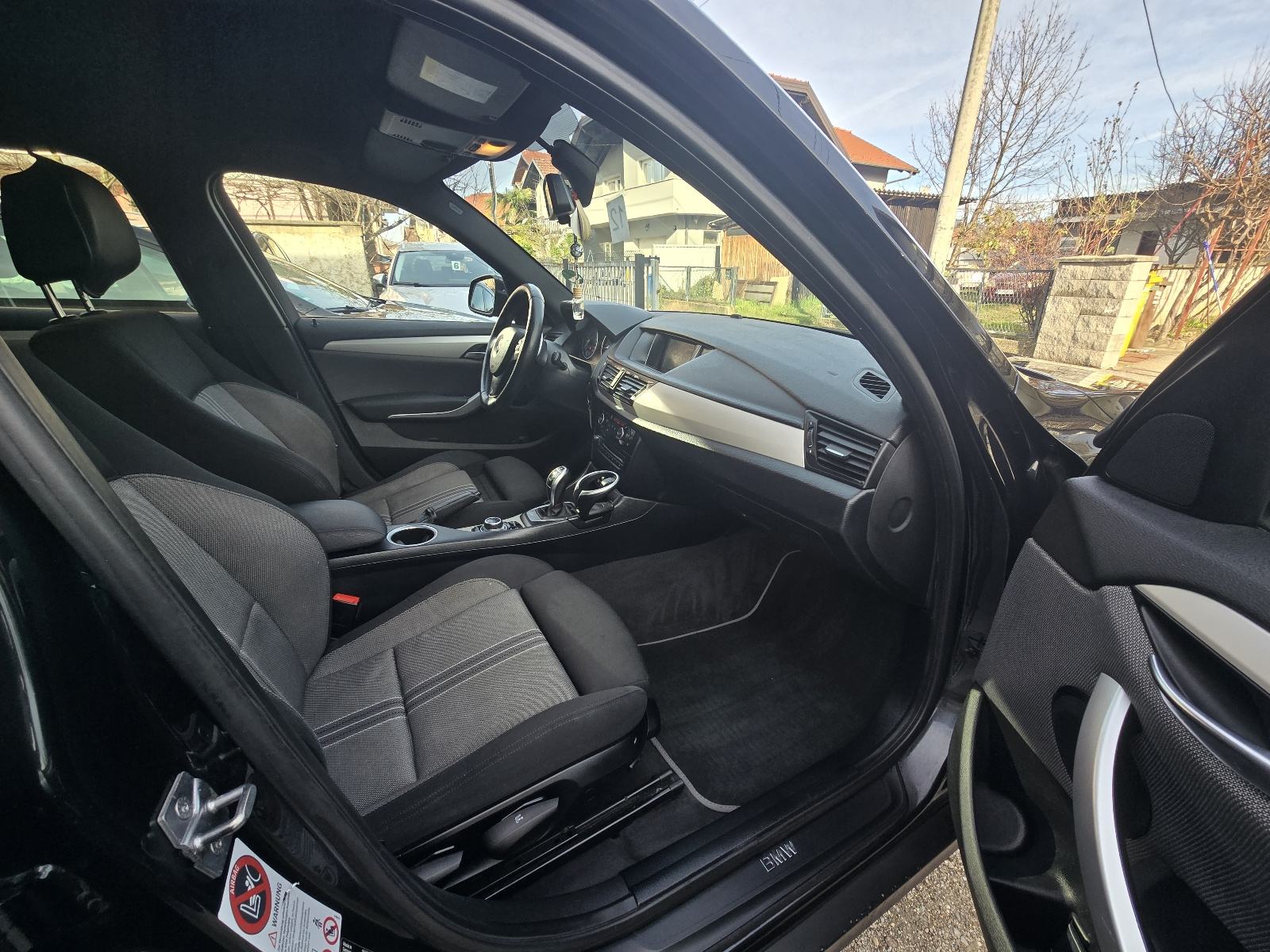 BMW X1 xDrive25d+AUTOMATIK+NAVI+NOVI LANAC+M SPORT PAKET++, fotografija 11