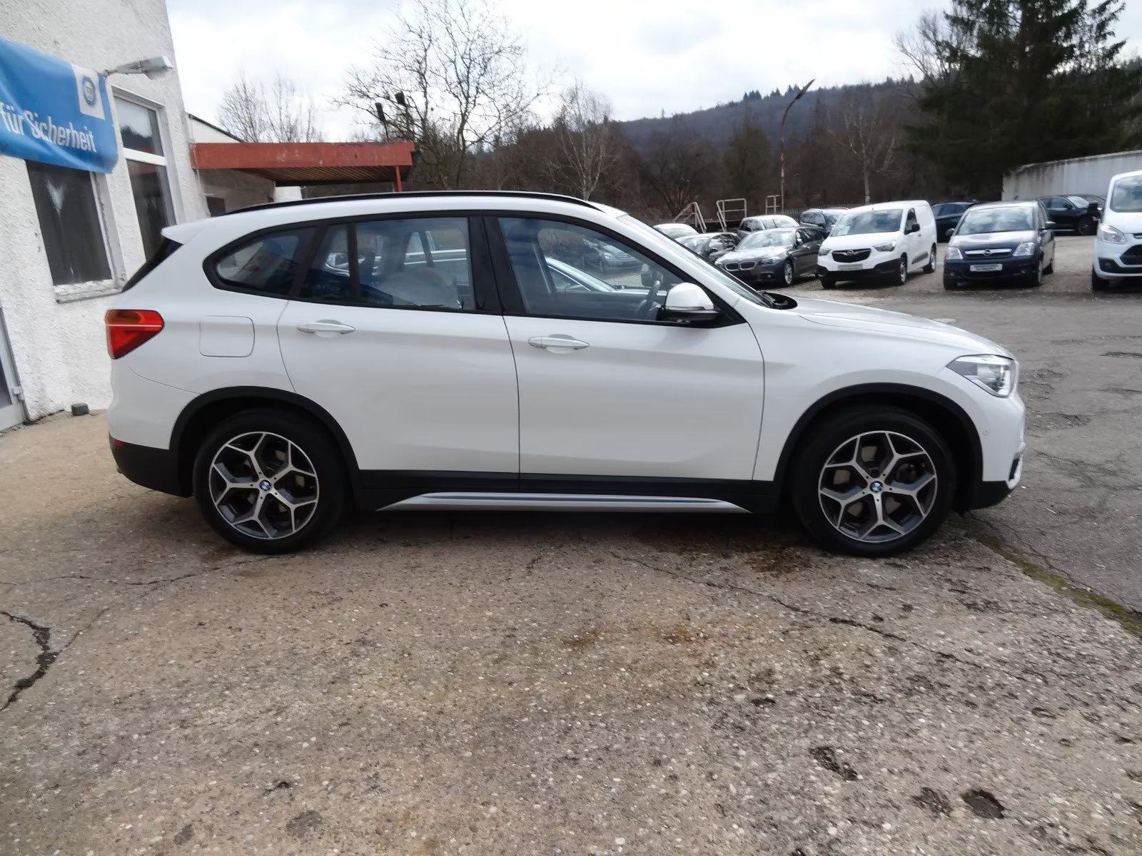 BMW X1 xDrive25d, xLine, Automatik, fotografija 4