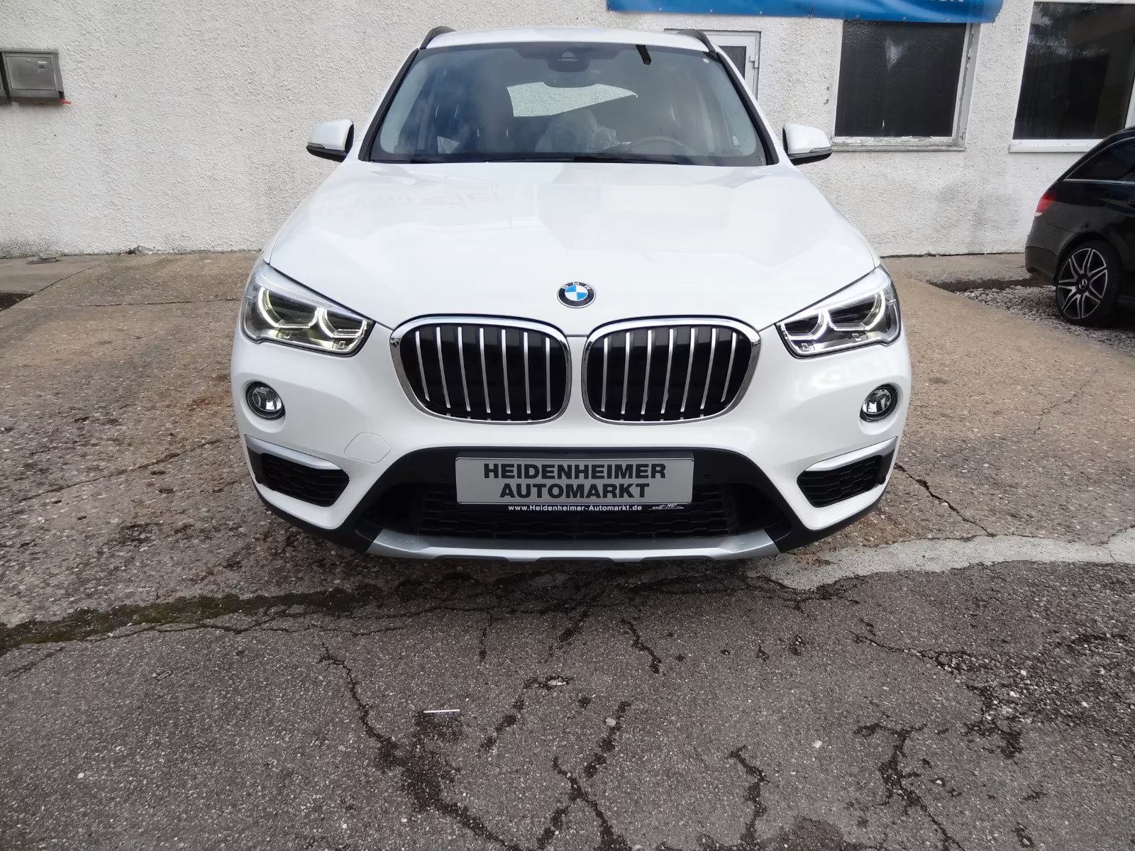 BMW X1 xDrive25d, xLine, Automatik, fotografija 2