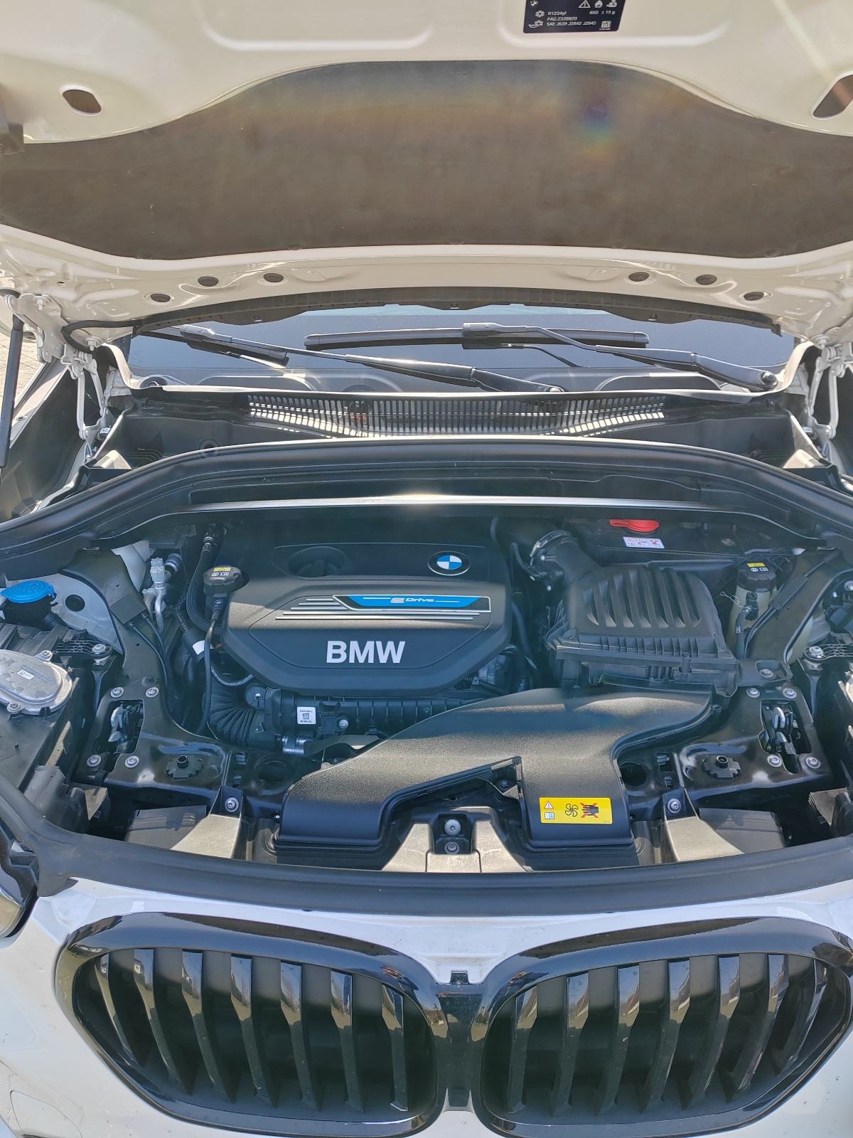 BMW X1 xDrive25e M,Automatik,Led,Kuka,reg. 9/26, fotografija 15