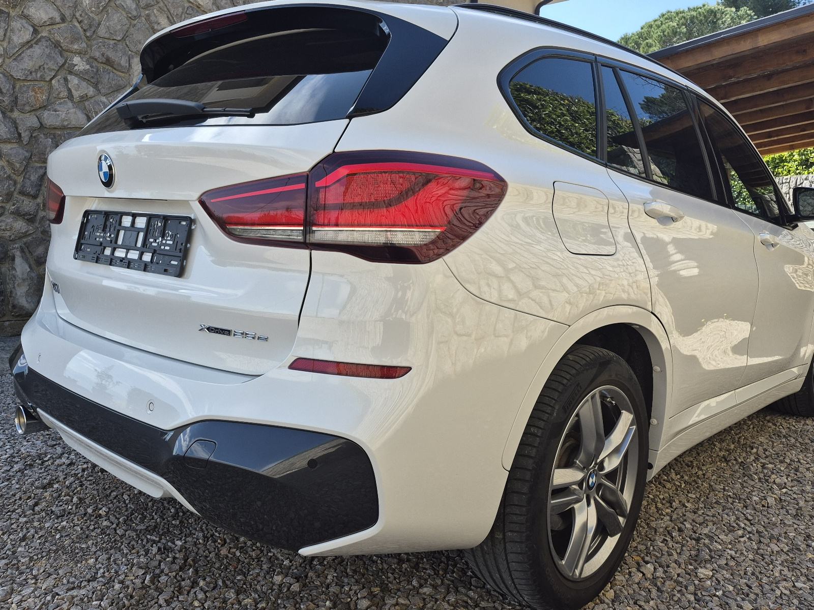 BMW X1 xDrive25e m-sport automatic, fotografija 8
