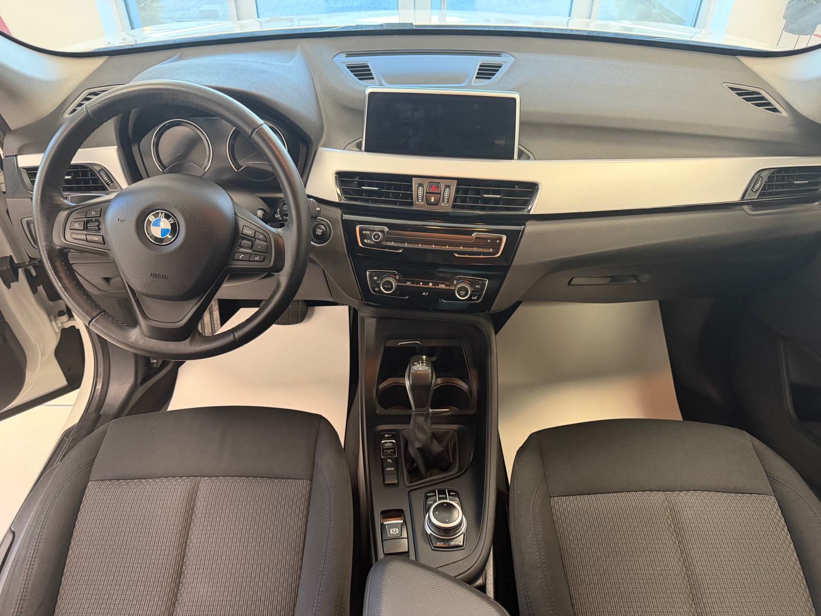 BMW X1 xDrive25e***AKCIJA***, fotografija 7