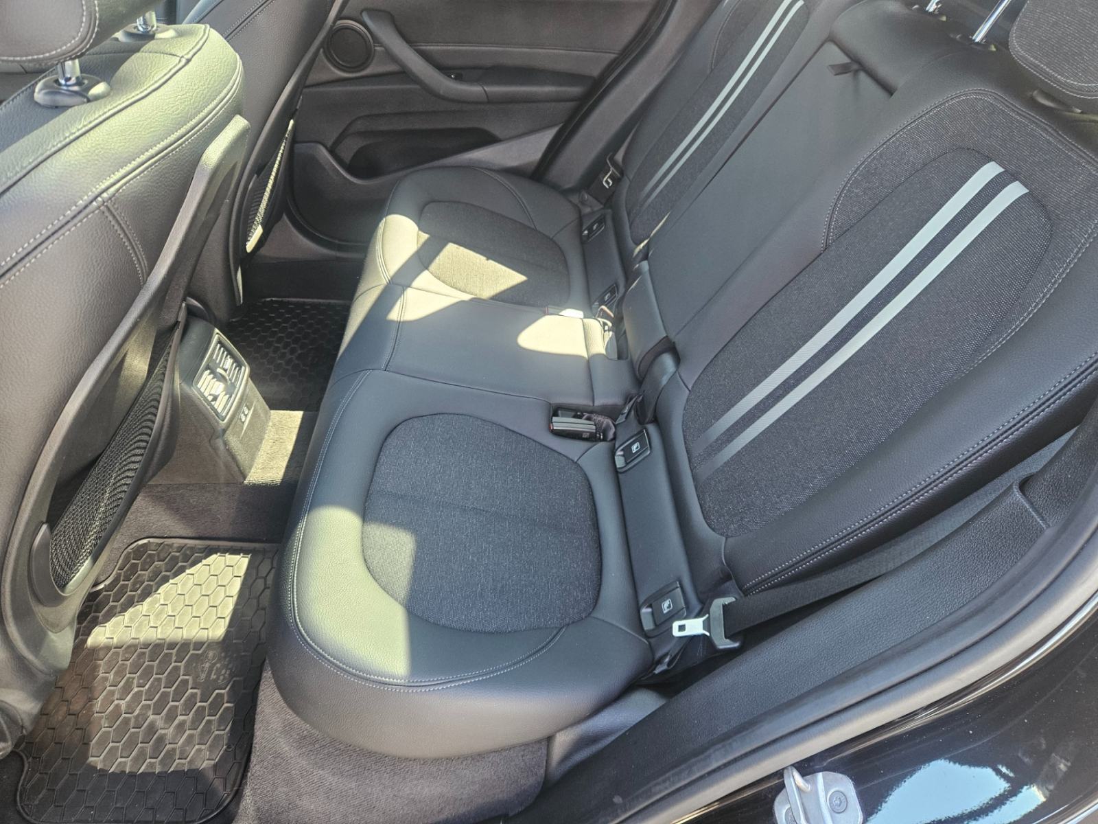 BMW X1 xDrive25e xLine Aut.,M-PAKET, 53500 km,GARANCIJA!, fotografija 19