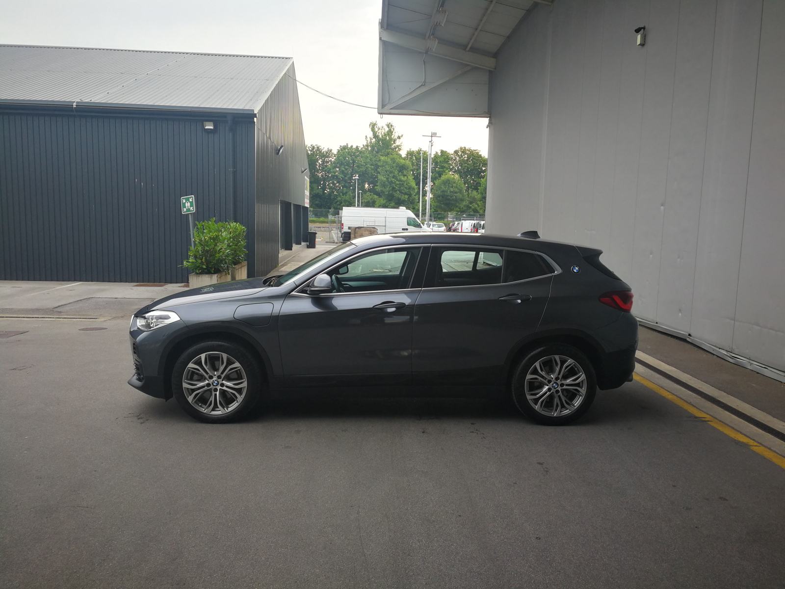 BMW X2 PLUG-IN HIBRID**REGISTRIRAN 1 god.***KAMERA**, fotografija 8
