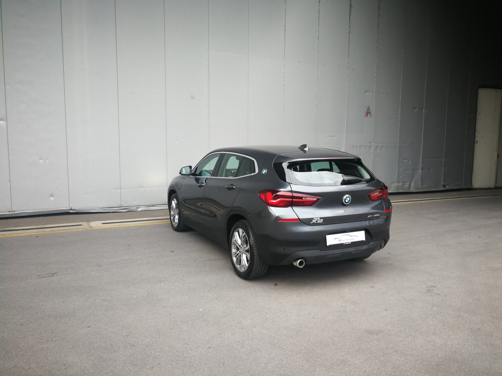 BMW X2 PLUG-IN HIBRID**REGISTRIRAN 1 god.***KAMERA**, fotografija 4