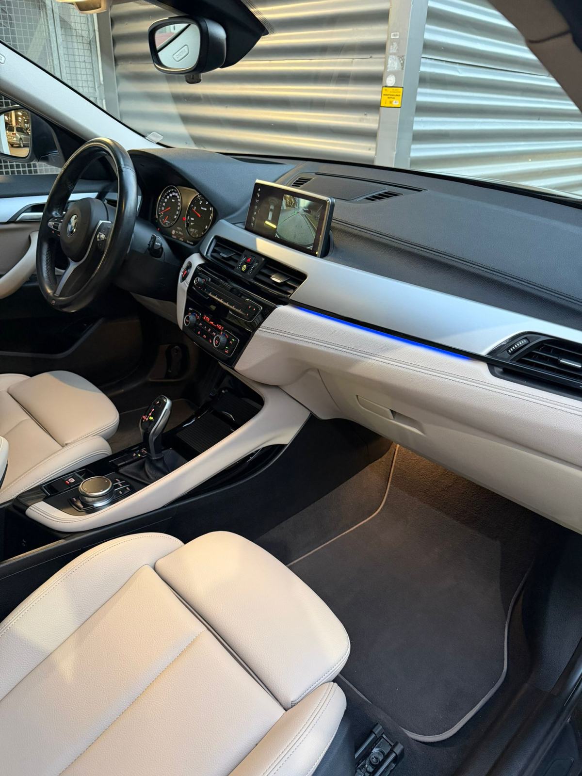 BMW X2 18d 2.0 150ks, Aut. FULL LED, HUD, R. KAMERA, TOP STANJE!!, fotografija 17