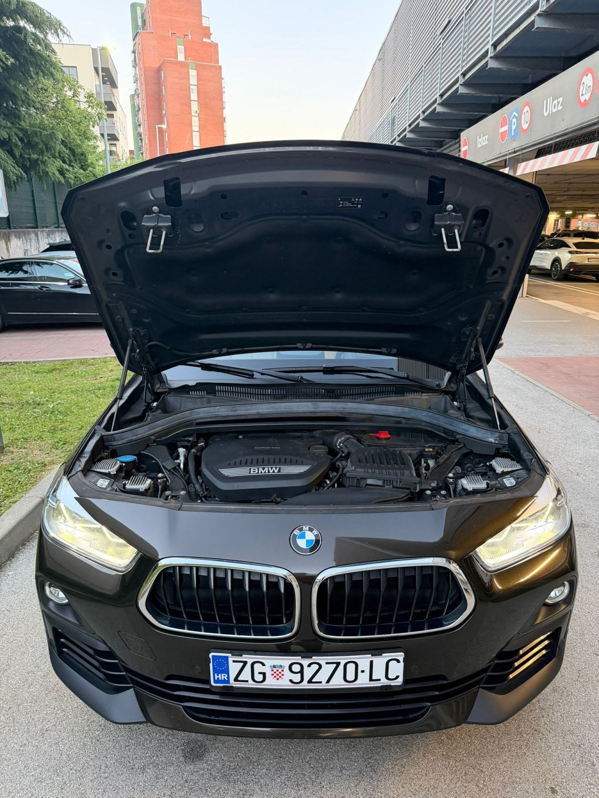 BMW X2 18d 2.0 150ks, Aut. FULL LED, HUD, R. KAMERA, TOP STANJE!!, fotografija 20