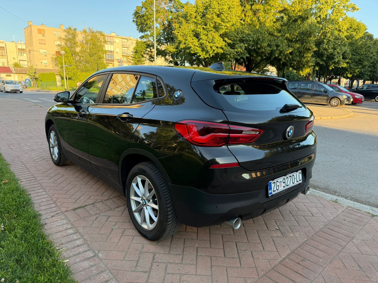 BMW X2 18d 2.0 150ks, Aut. FULL LED, HUD, R. KAMERA, TOP STANJE!!, fotografija 7