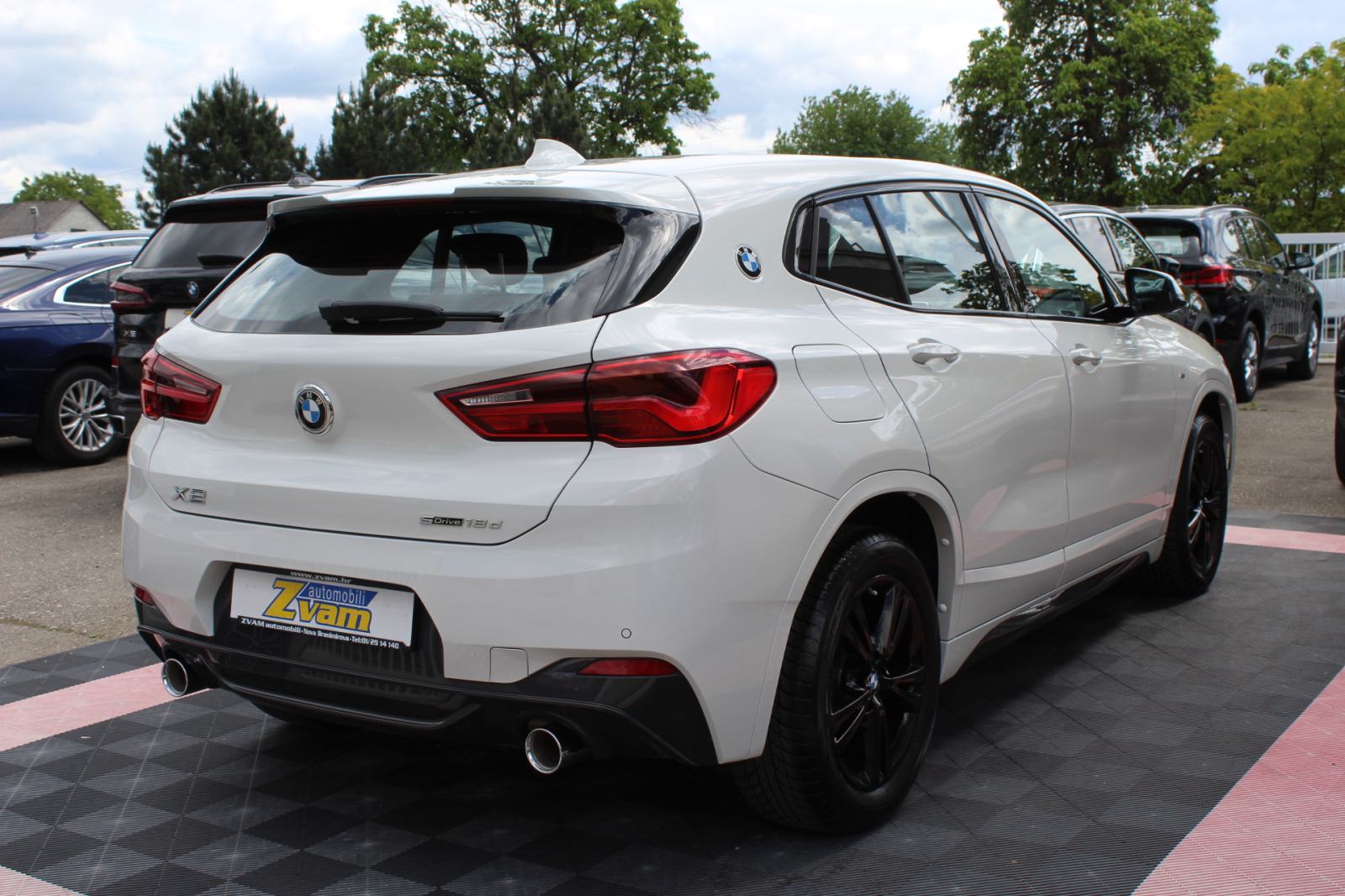 BMW X2 18d AUTOMATIK, M-PAKET, NAVIGACIJA, LED, KOŽA, ALU 17, ITD..., fotografija 7