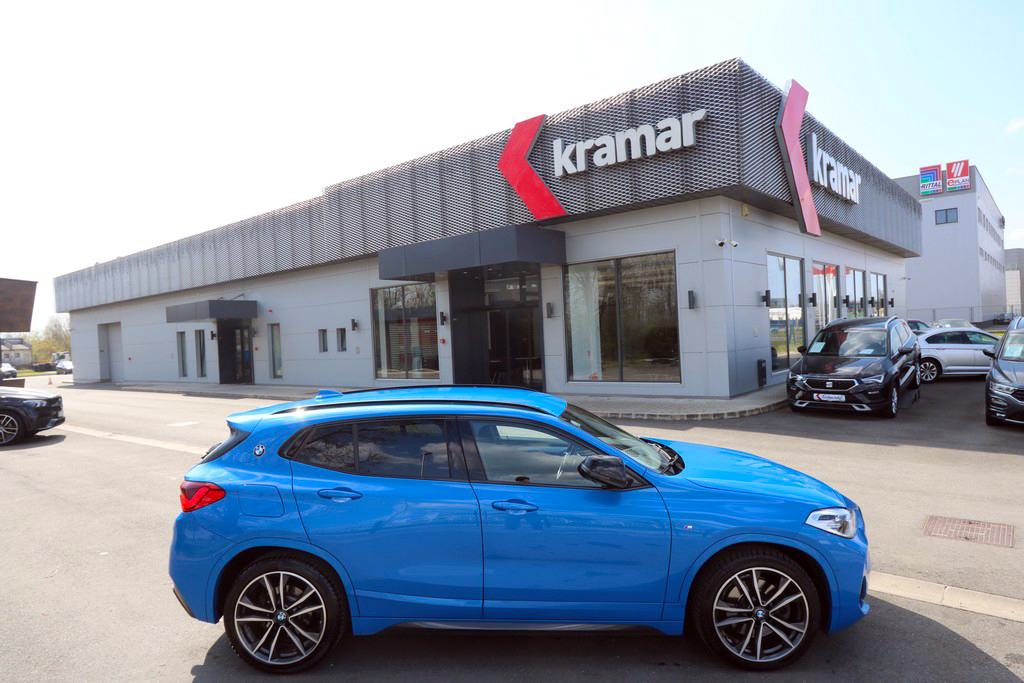 BMW X2 2.0 D xDrive 4x4 20d Automatik M-Sportpaket Shadow Line -LED-, fotografija 2