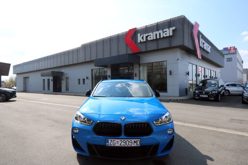 BMW X2 2.0 D xDrive 4x4 20d Automatik M-Sportpaket Shadow Line -LED-, fotografija 4