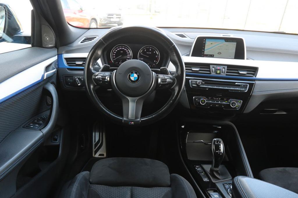BMW X2 2.0 D xDrive 4x4 20d Automatik M-Sportpaket Shadow Line -LED-, fotografija 11
