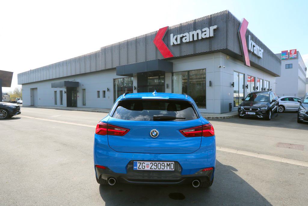 BMW X2 2.0 D xDrive 4x4 20d Automatik M-Sportpaket Shadow Line -LED-, fotografija 20