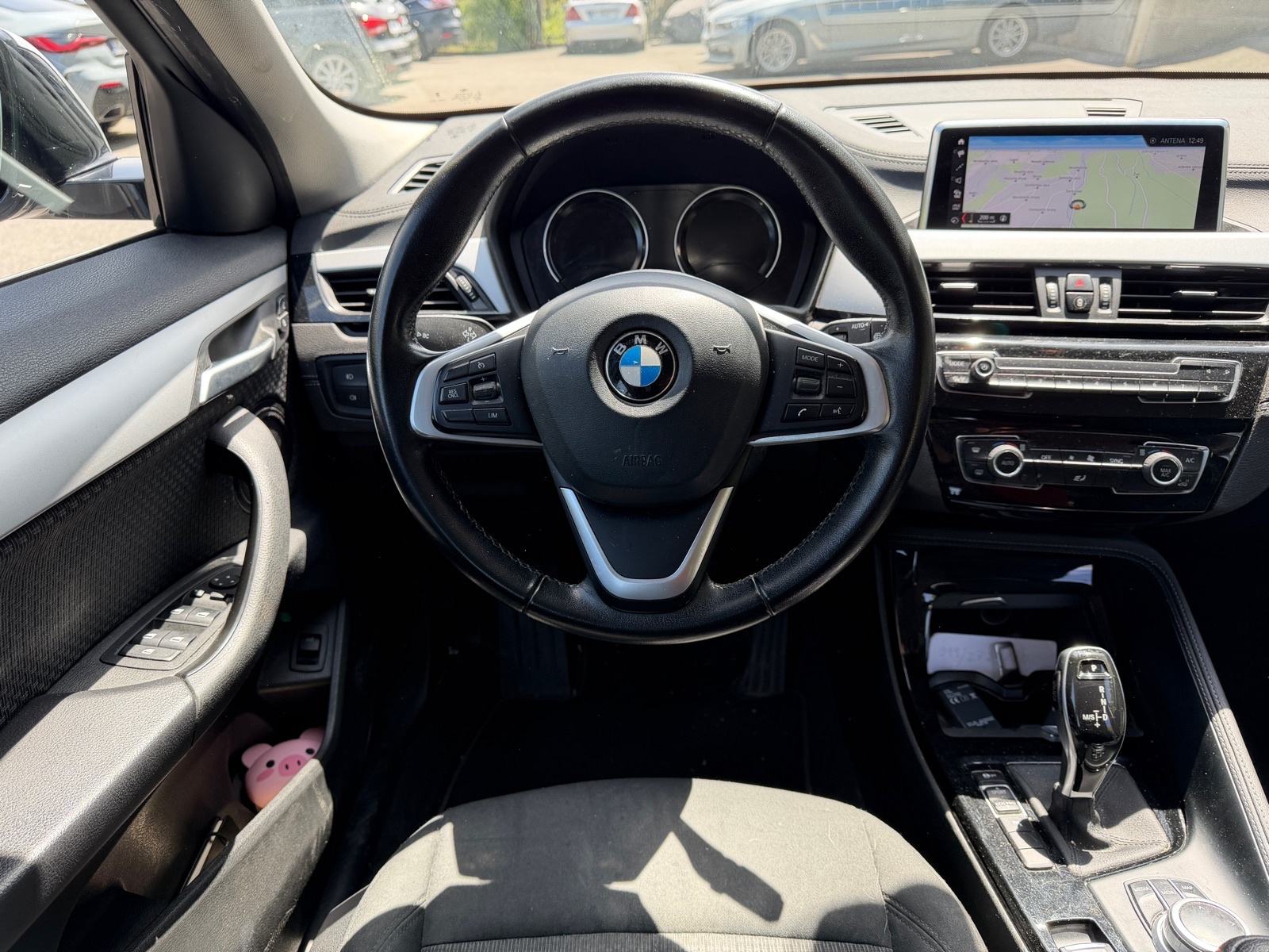 BMW X2 sDrive16d AUTOMATIK,NAVI PROF,LED,RADAR,KAMERA,REG. DO 03/2027!, fotografija 9