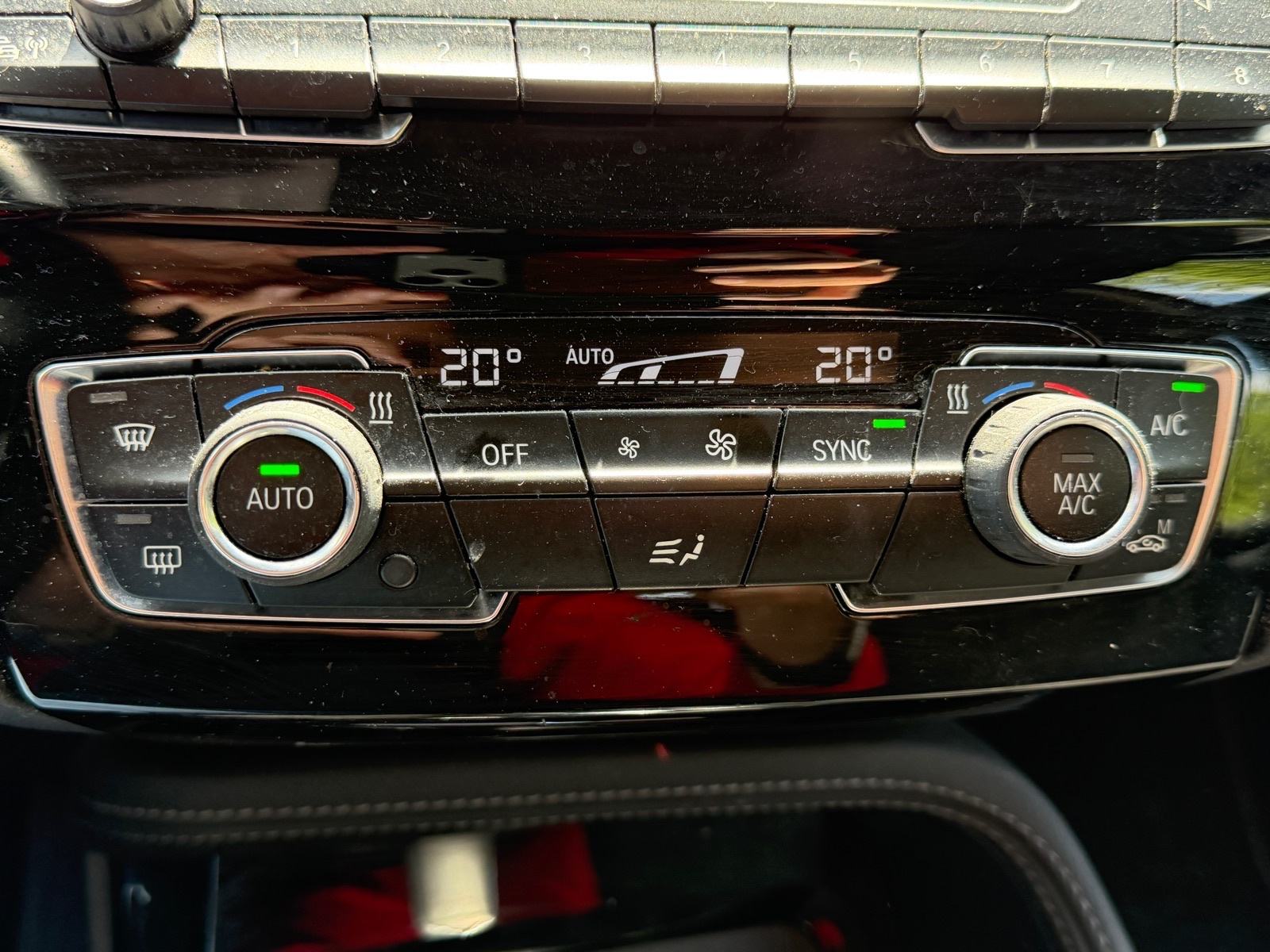 BMW X2 sDrive16d AUTOMATIK,NAVI PROF,LED,RADAR,KAMERA,REG. DO 03/2027!, fotografija 16