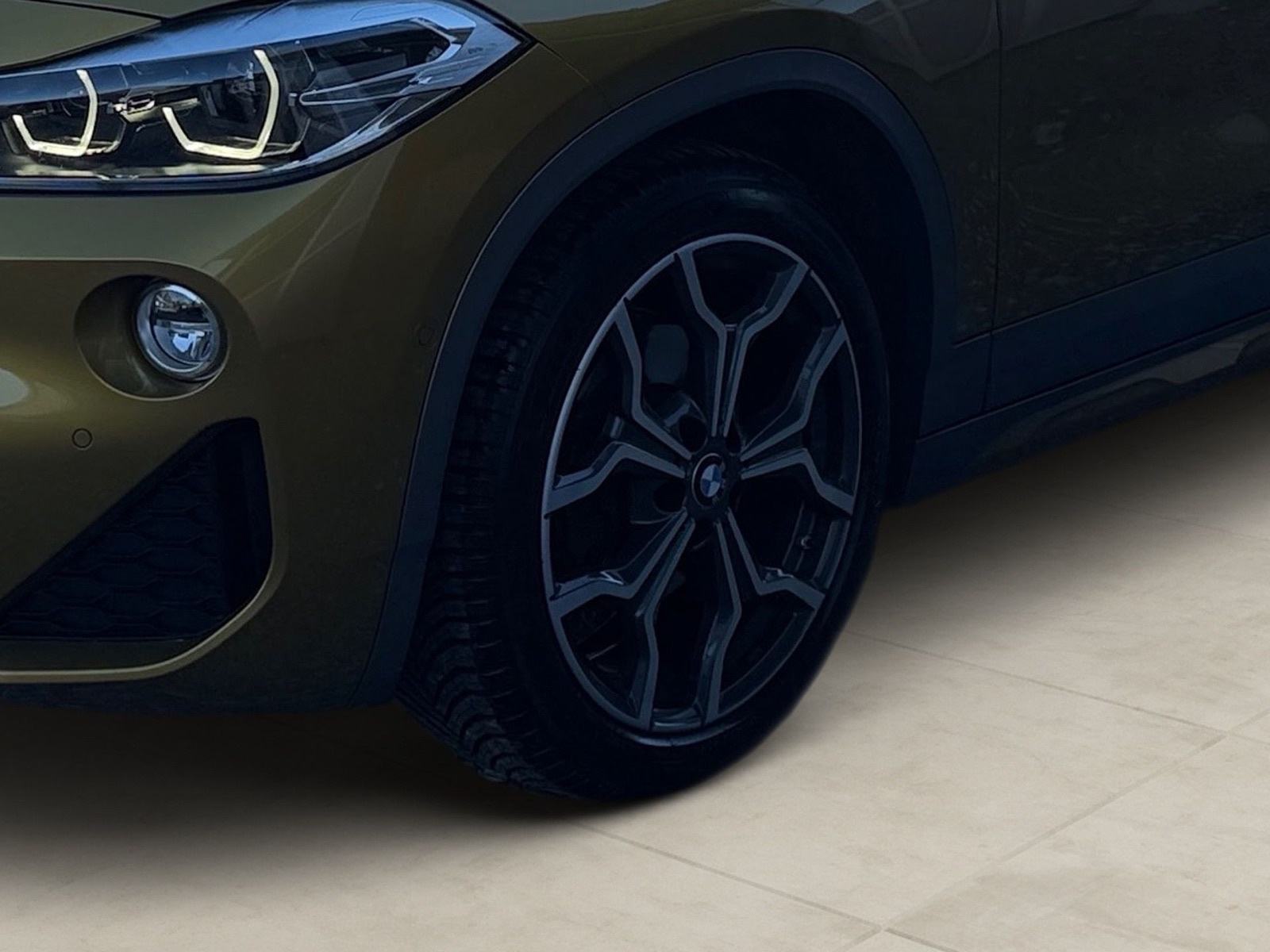 BMW X2 sDrive18d A8g# M-SPORT X# Velika Navi# Full Led# Ambiente Led#, fotografija 13