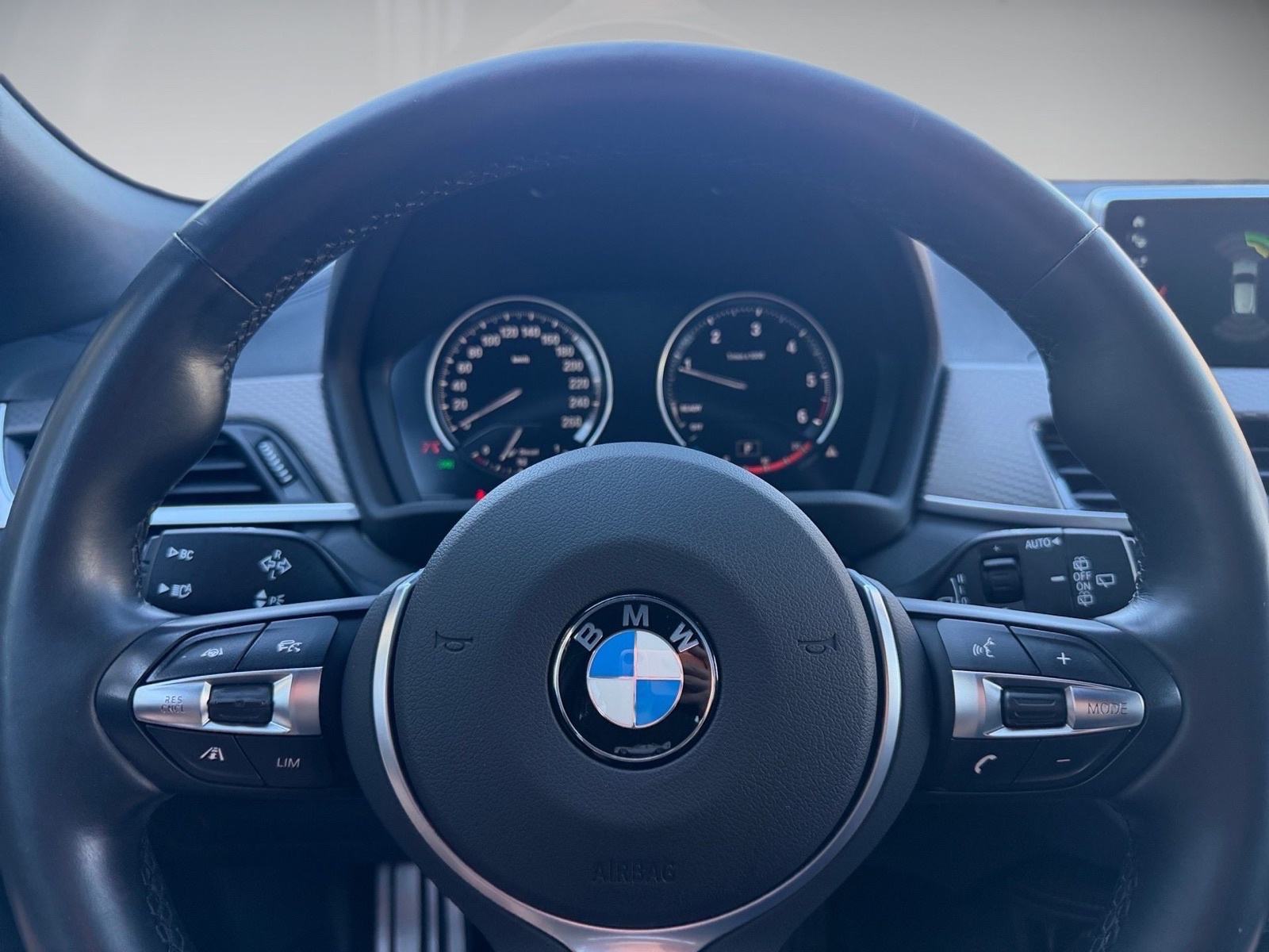 BMW X2 sDrive18d A8g# M-SPORT X# Velika Navi# Full Led# Ambiente Led#, fotografija 20