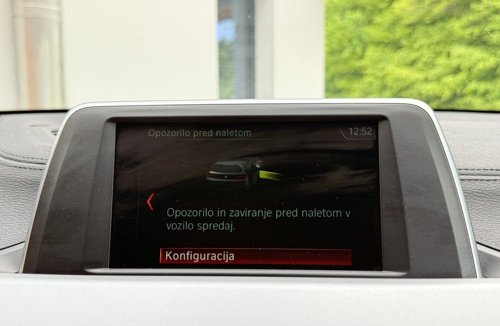 BMW X2 sDrive18d Aut. TEMPOMAT-18 COL-VIRTUAL-ACC, fotografija 12