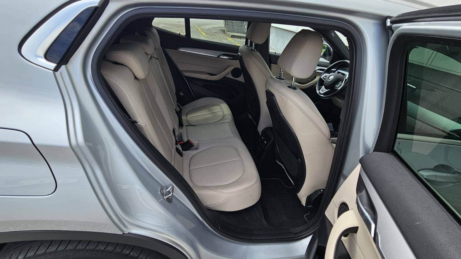 BMW X2 sDrive18d automatik Pano LED Navi KOŽA, fotografija 12