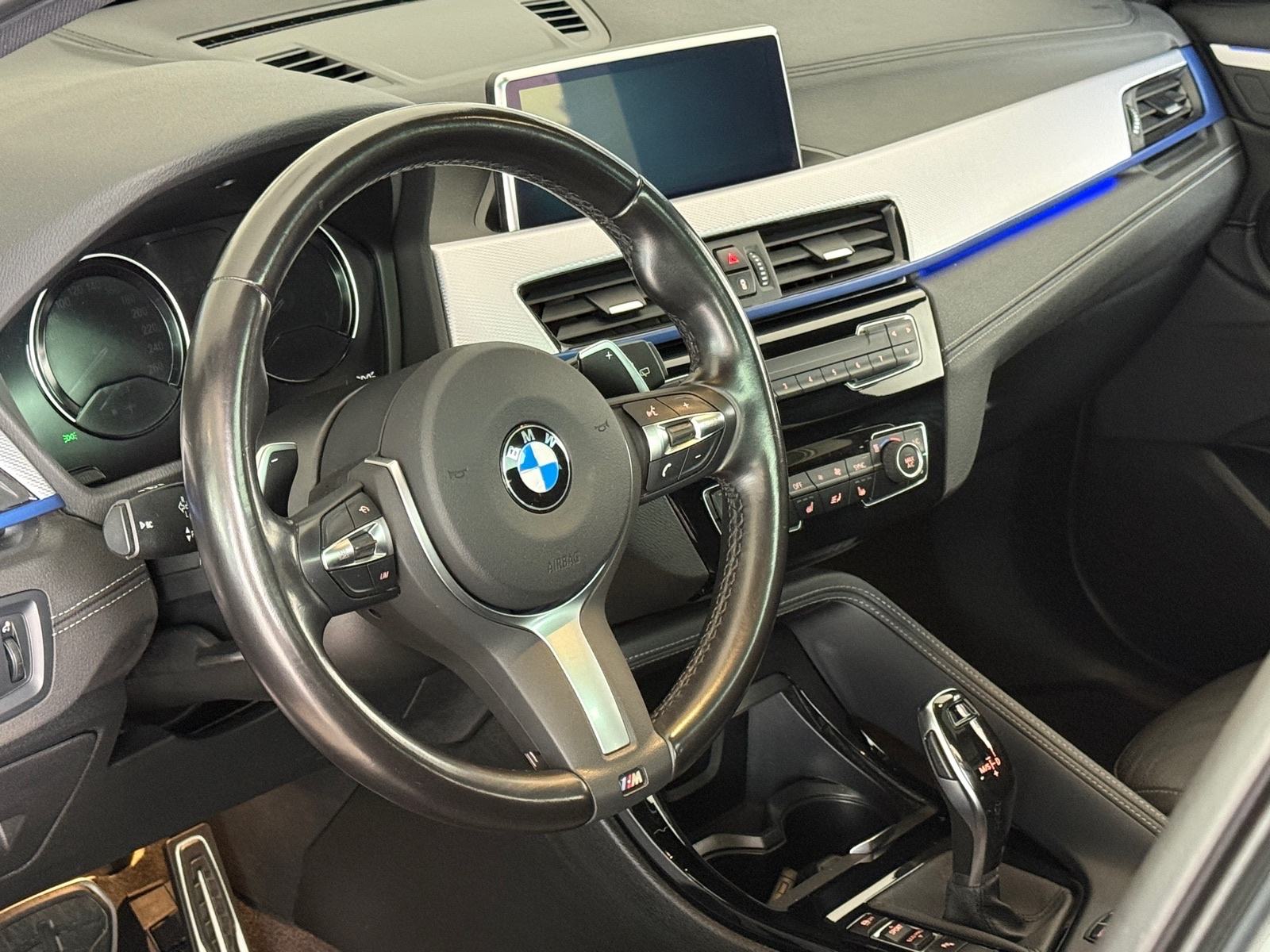BMW X2 sDrive18d automatik M-sport, fotografija 9