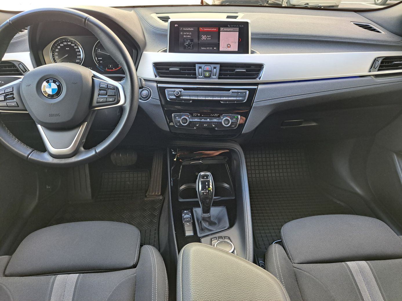 BMW X2 sDrive18d automatik, fotografija 7