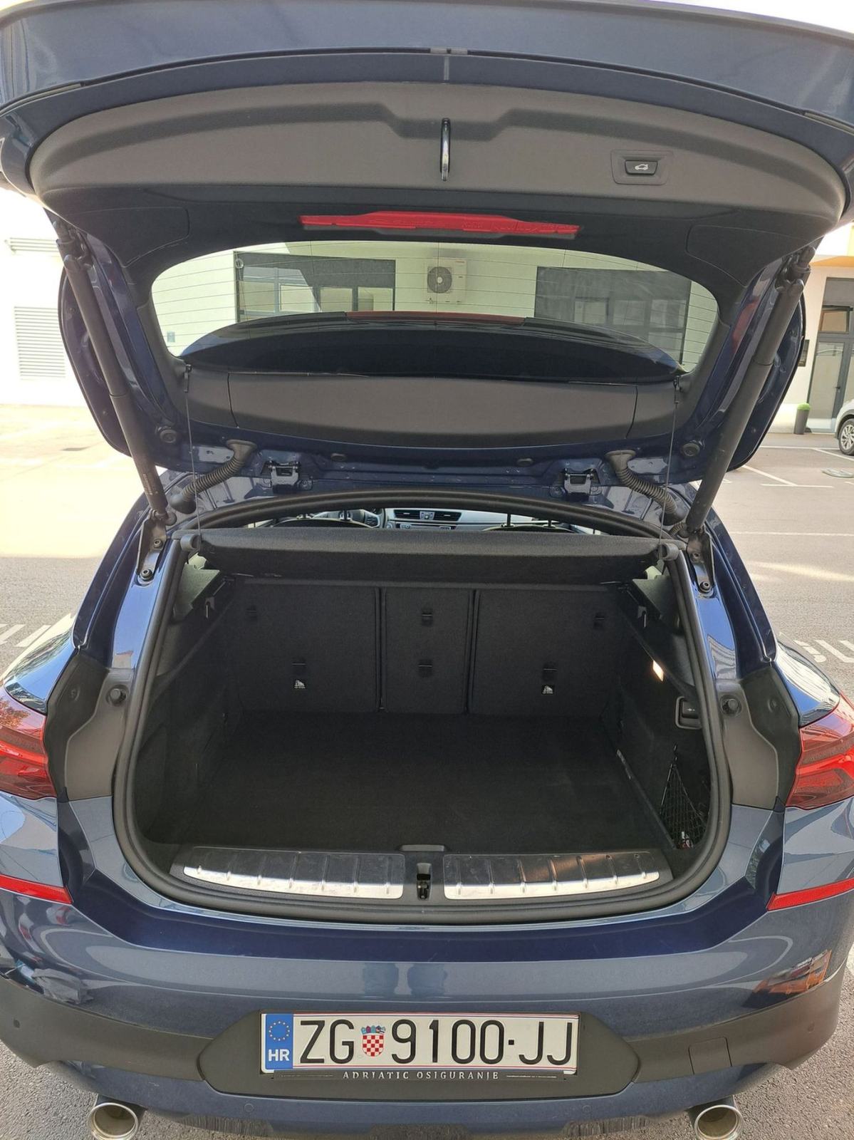 BMW X2 sDrive18d automatik, fotografija 14