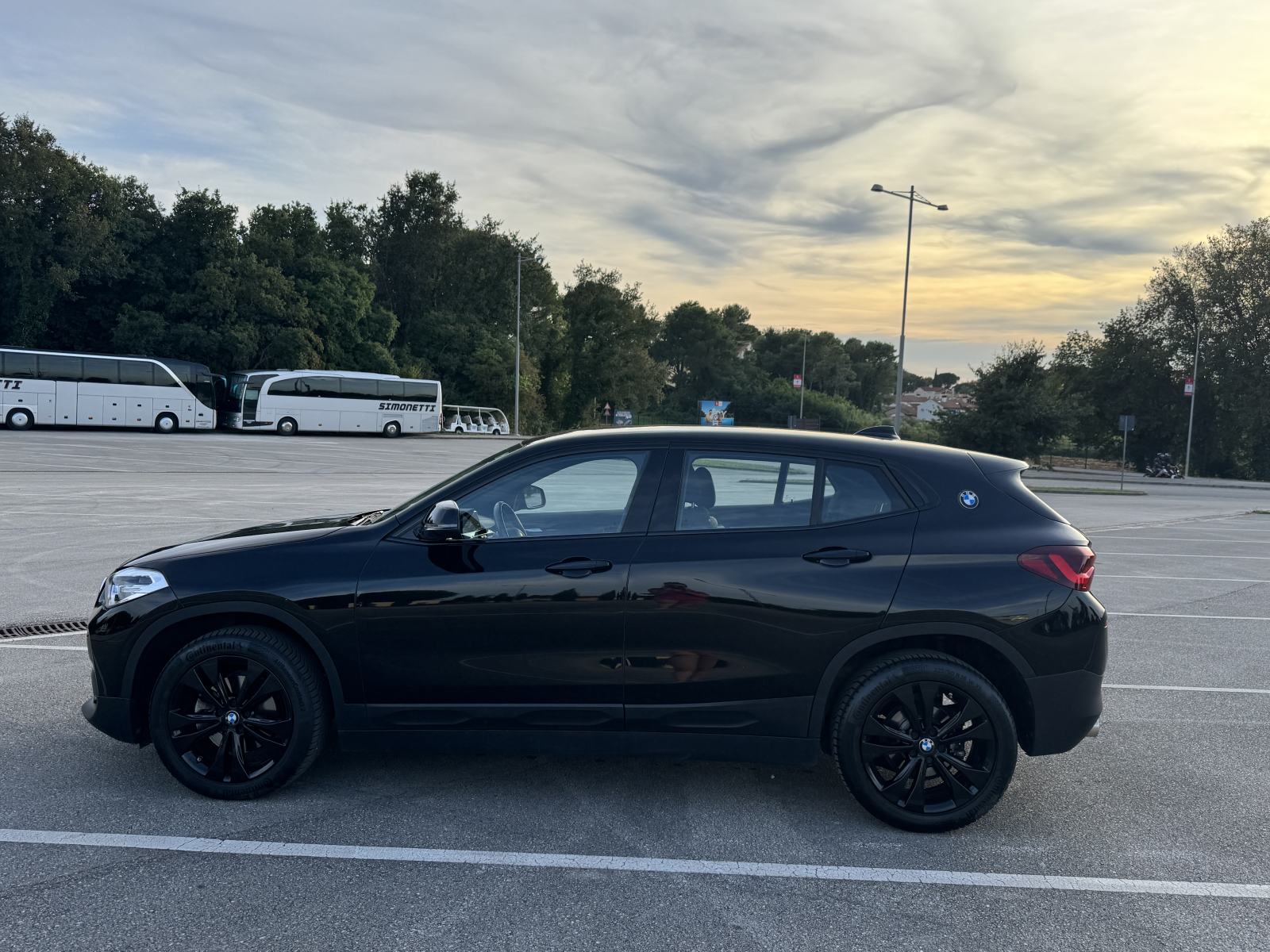BMW X2 sDrive18d Automatik, Key less, Led, Grijana sjedala, fotografija 10