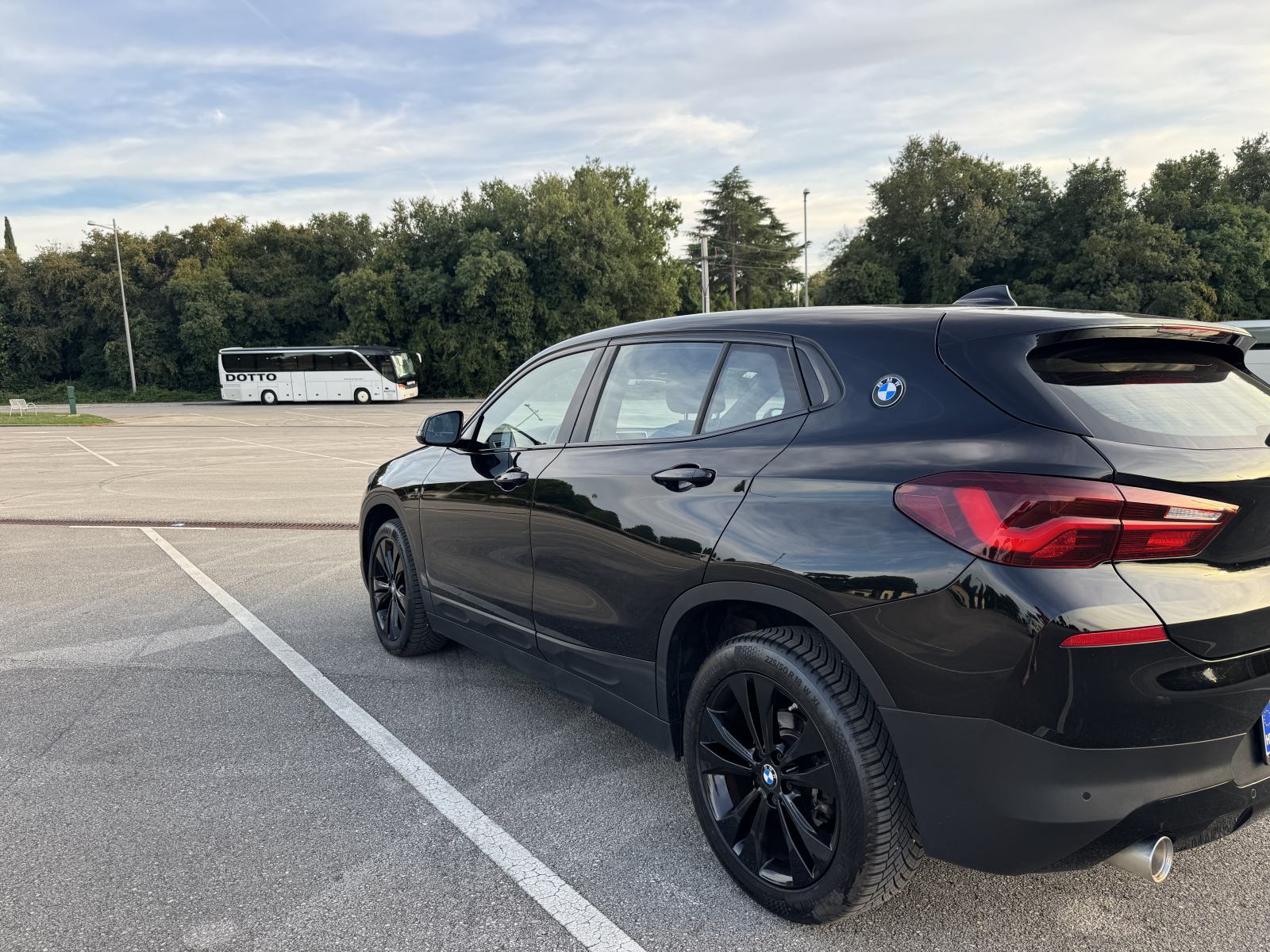 BMW X2 sDrive18d Automatik, Key less, Led, Grijana sjedala, fotografija 12
