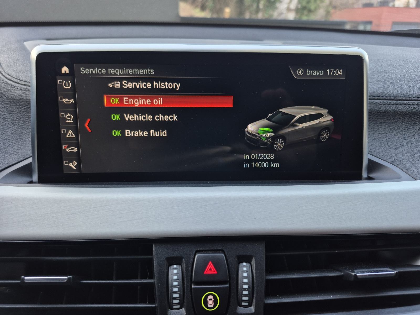 BMW X2 sDrive18d automatik, fotografija 5