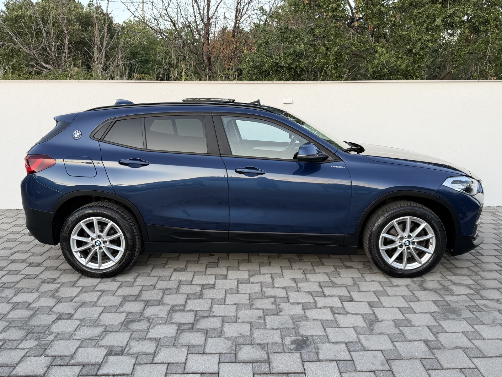 BMW X2 sDrive18d~Automatik~Panorama~Virtual~Full Led~Servisna~Jamstvo, fotografija 8