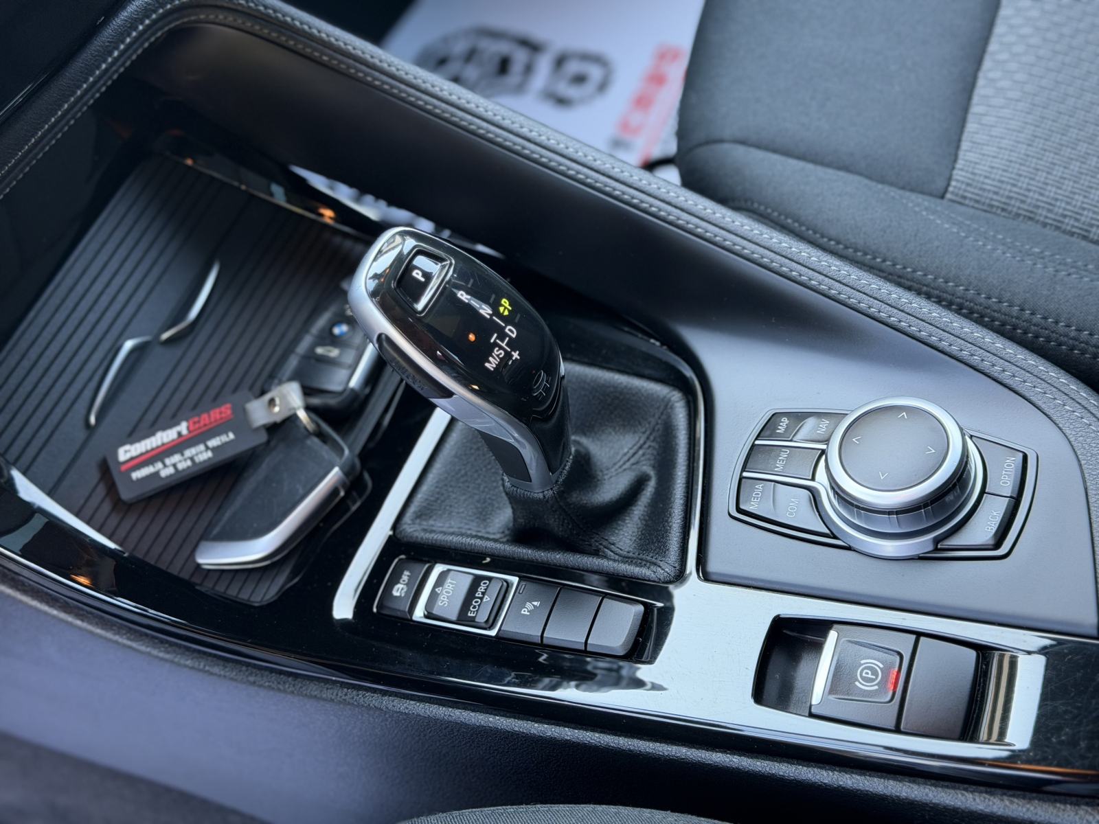 BMW X2 sDrive18d~Automatik~Panorama~Virtual~Full Led~Servisna~Jamstvo, fotografija 19