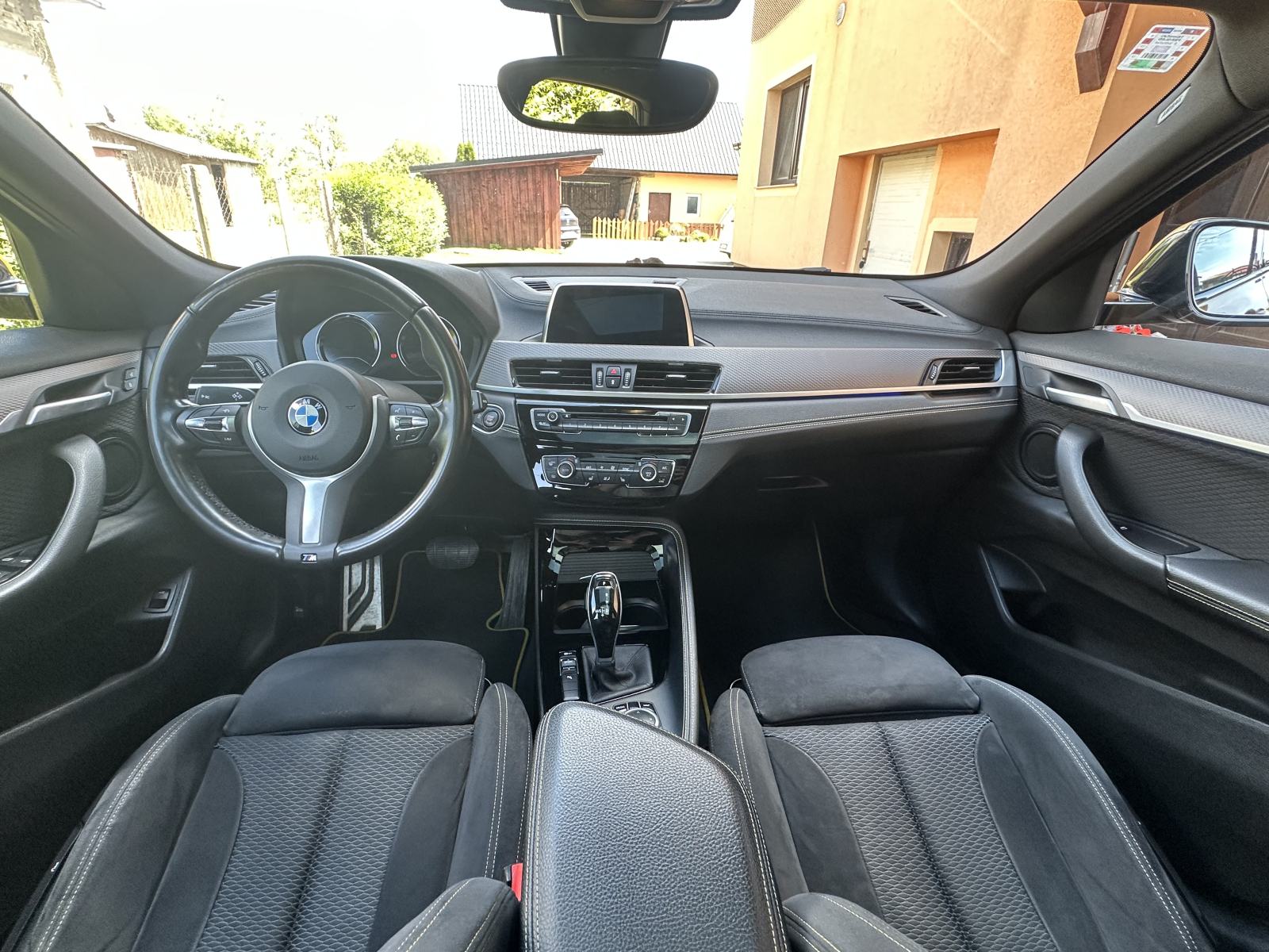 BMW X2 sDrive18d M PAKET, AUTOMATIK, PANORAMA, fotografija 7